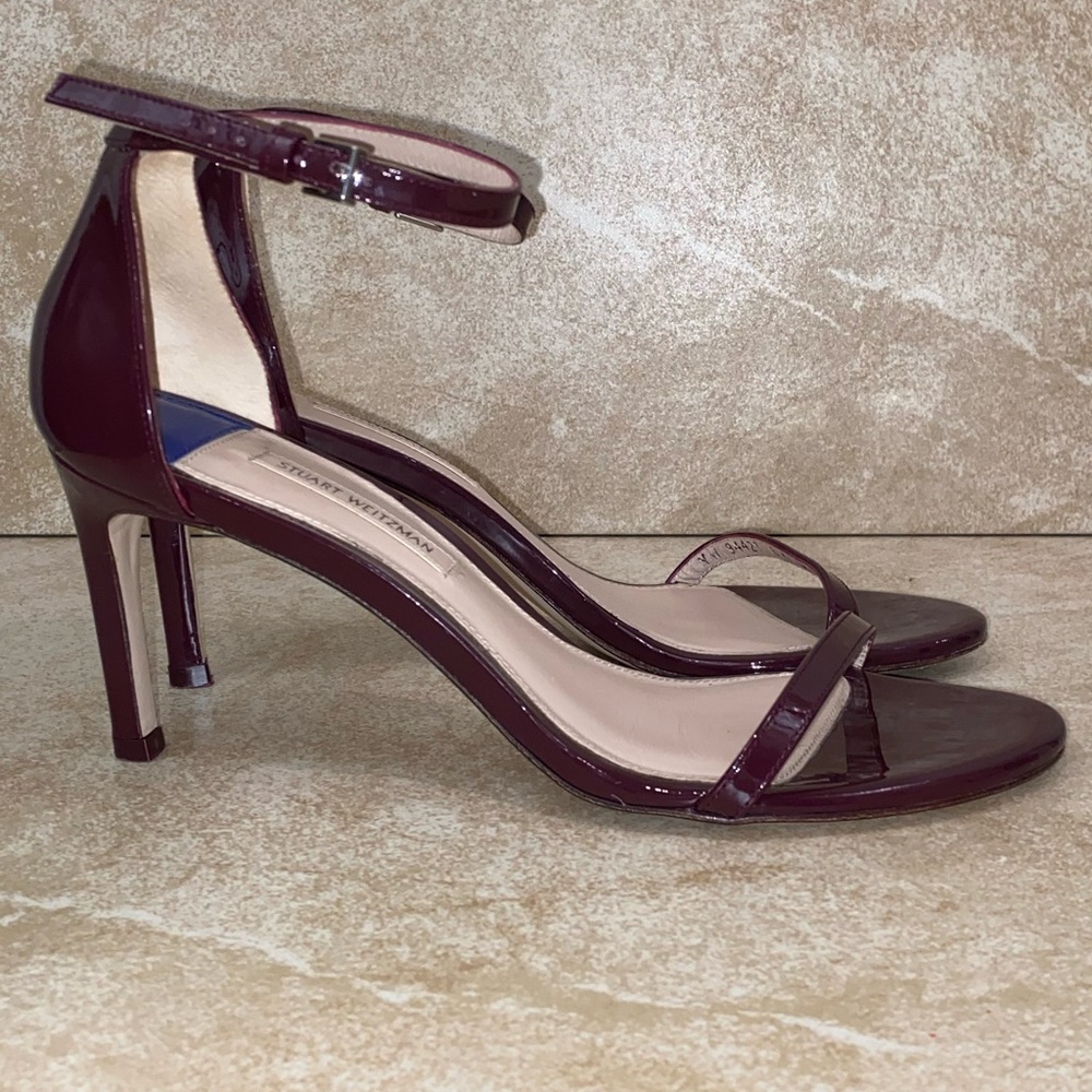 Like New Stuart Weitzman Nudistsong Nearlynude Sandal Heels in plum purple